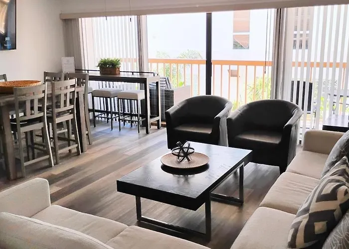 Beach Getaway 4Min Walk To The Beach, Water Views On Every Floor, Boat Dock, Free Parking Ferienhaus Clearwater Beach