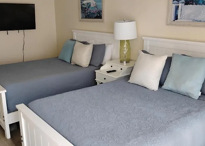 Ferienhaus Beach Getaway 4Min Walk To The Beach, Water Views On Every Floor, Boat Dock, Free Parking